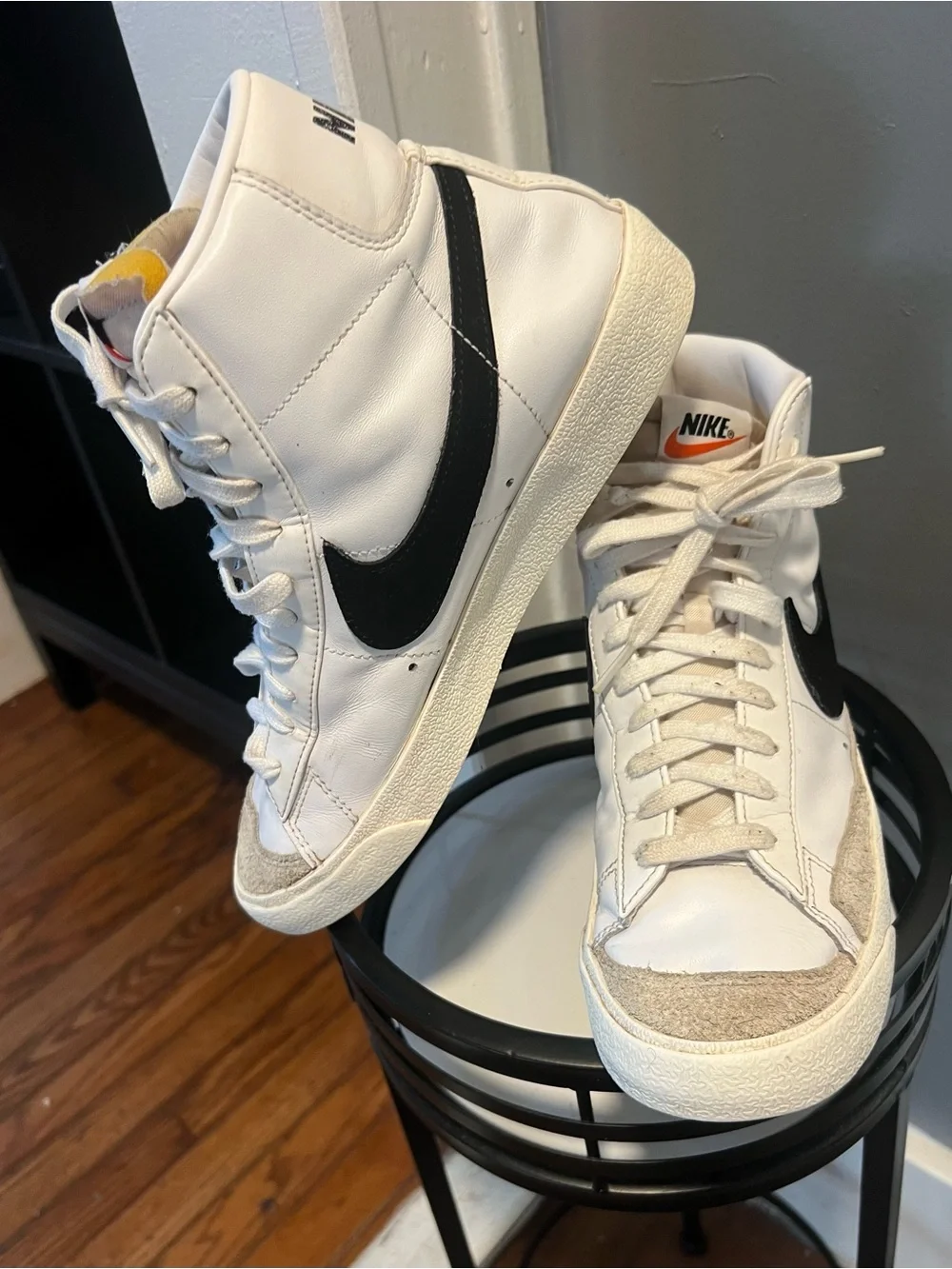 Nike Blazer Mid '77 Vintage in the color combination 'White Black size 8 men